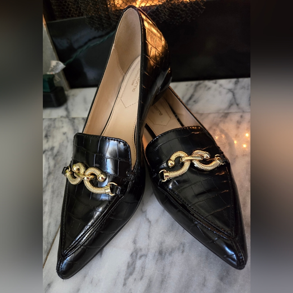 LIZ CLAIBORNE LOAFERS